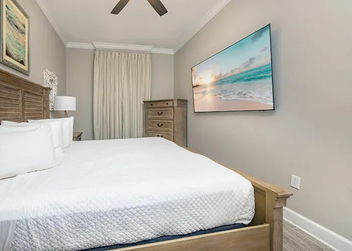 Phoenix Gulf Towers 1706 Apartment